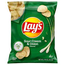 Lay's Sour Cream & Onion 2 5/8oz